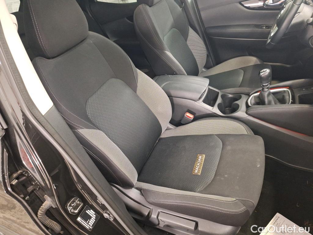  Nissan  Qashqai NISSAN  / 2017 / 5P / Crossover 1.5 DCI 115 N-Connecta #14