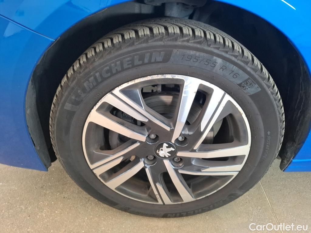  Peugeot  208  Allure Business 1.2 PureTech 100CV BVM6 E6d #13