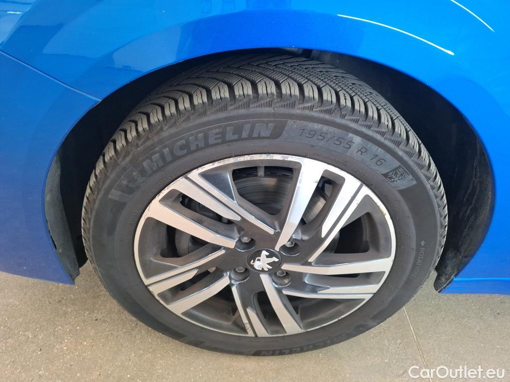  Peugeot  208  Allure Business 1.2 PureTech 100CV BVM6 E6d #12