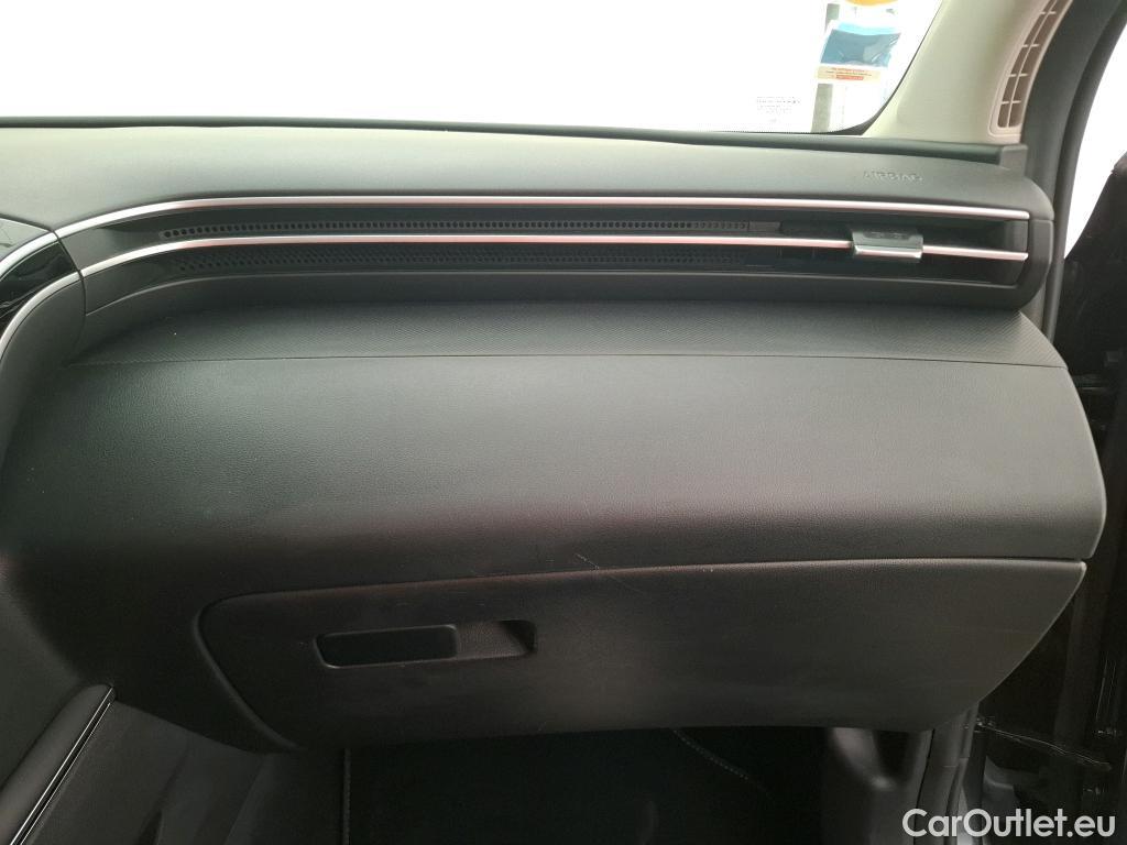  Hyundai  Tucson  Business Mild-Hybrid 2WD 1.6 CRDI 135CV BVA7 E6d #3