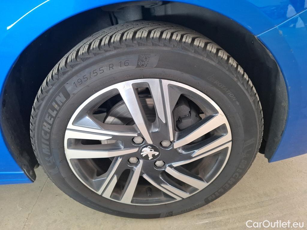  Peugeot  208  Allure Business 1.2 PureTech 100CV BVM6 E6d #39
