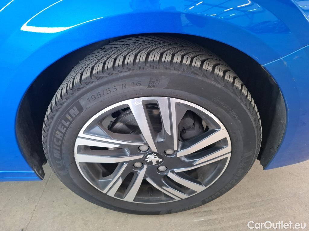  Peugeot  208  Allure Business 1.2 PureTech 100CV BVM6 E6d #38