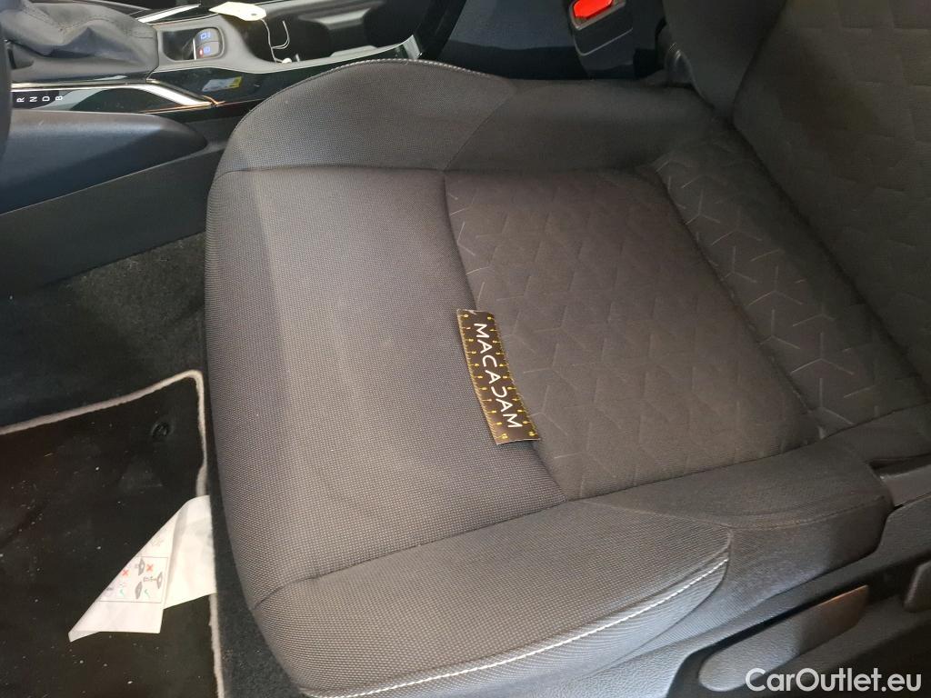  Toyota  Corolla TOYOTA  / 2018 / 5P / Berline Hybride 122h Dynamic Business Stage Acad #15