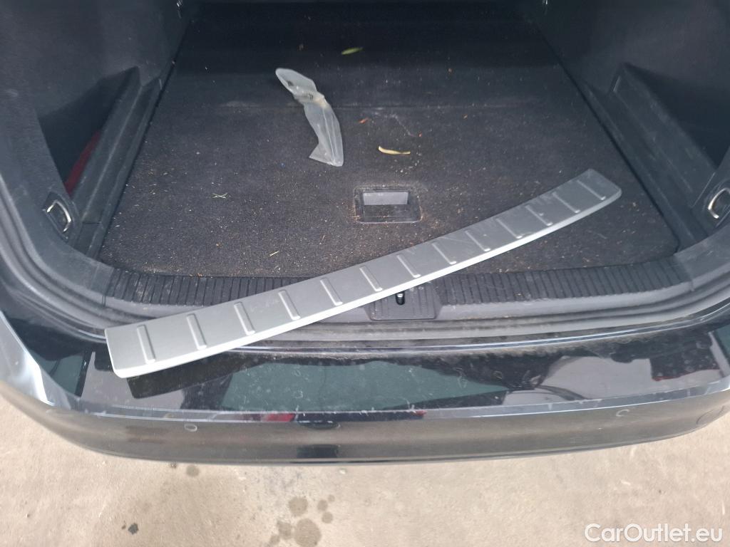  Volkswagen  Passat  Break Business 2.0 TDI 120CV BVA7 E6d #43