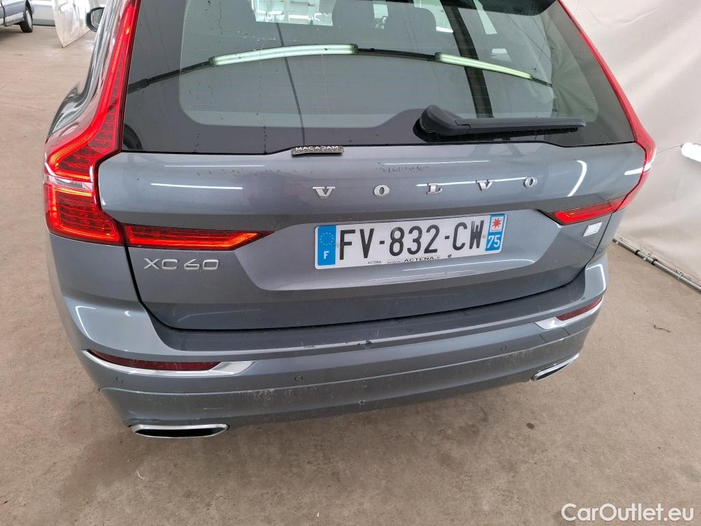  Volvo  XC60 VOLVO  / 2017 / 5P / SUV Recharge T6 340 Geartro Business Exe #8