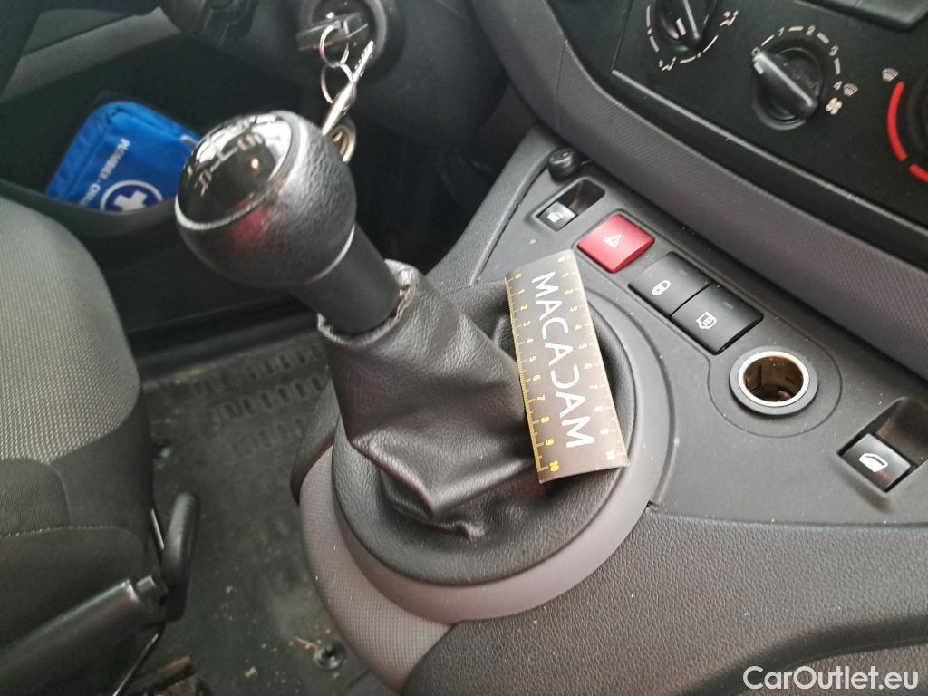  Citroen  Berlingo  Fourgon Club L1 (Court) 1.6 BlueHDi 75CV BVM5 E6 #14