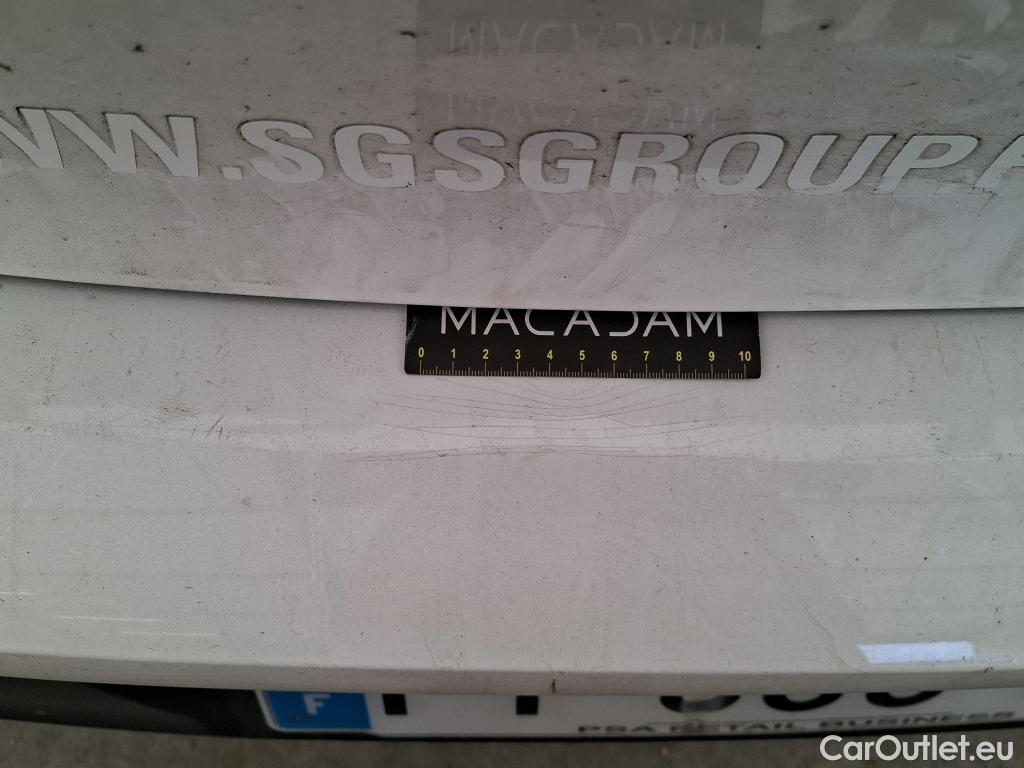  Peugeot  208  Premium 1.5 HDi 100CV BVM6 E6d #2