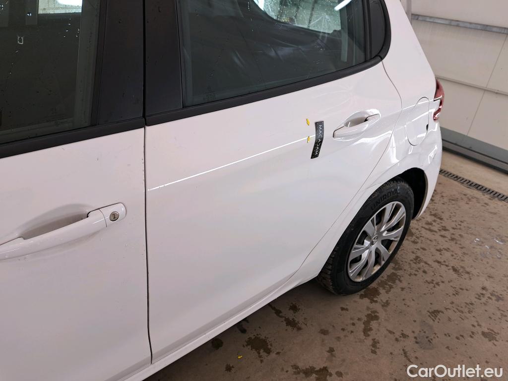  Peugeot  208  Affaire Premium Pack 1.5 HDi 100CV BVM5 E6dT #34
