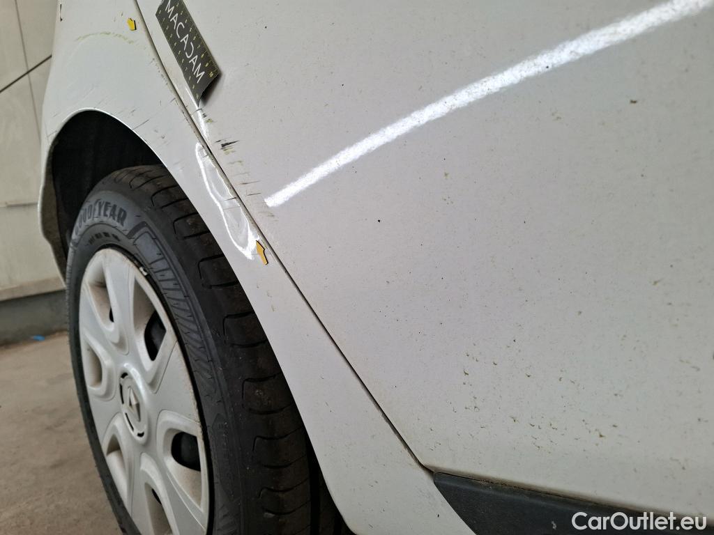 Renault  Clio  IV Air 1.5 dCi 75CV BVM5 E6 #9