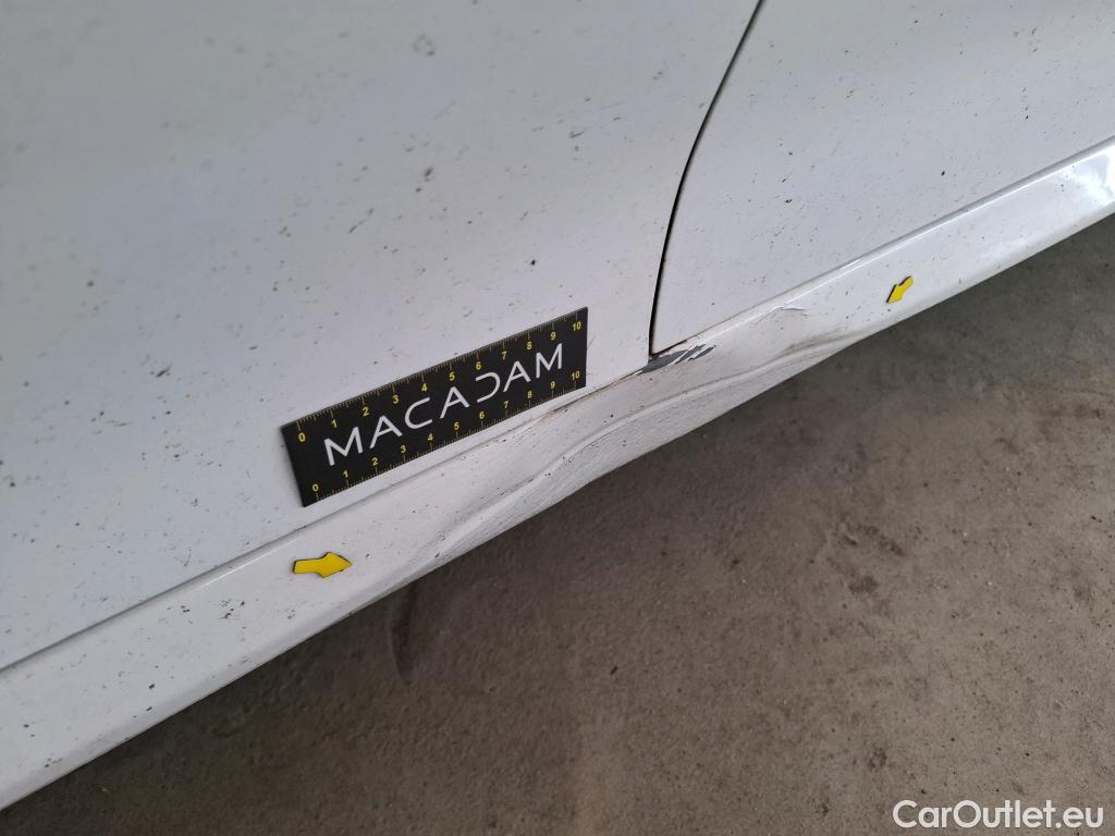  Peugeot  208  Premium 1.5 HDi 100CV BVM6 E6d #6