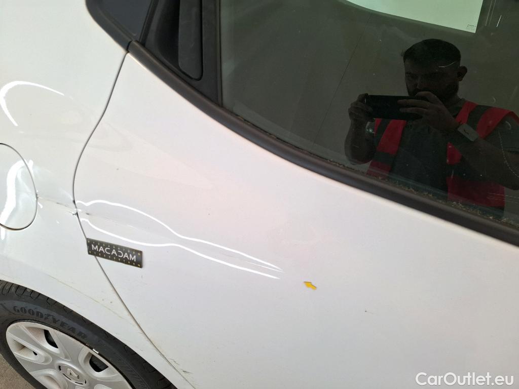 Renault  Clio  IV Air 1.5 dCi 75CV BVM5 E6 #23