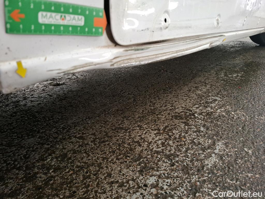  Citroen  Jumpy  Fourgon Club M 1.5 BlueHDi 100CV BVM6 E6d #9