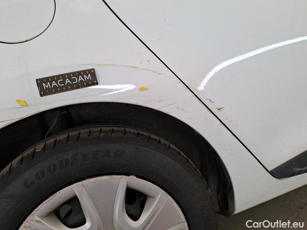  Renault  Clio  IV Air 1.5 dCi 75CV BVM5 E6 #7
