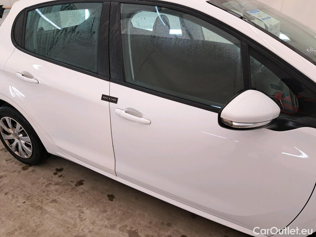  Peugeot  208  Affaire Premium Pack 1.5 HDi 100CV BVM5 E6dT #21