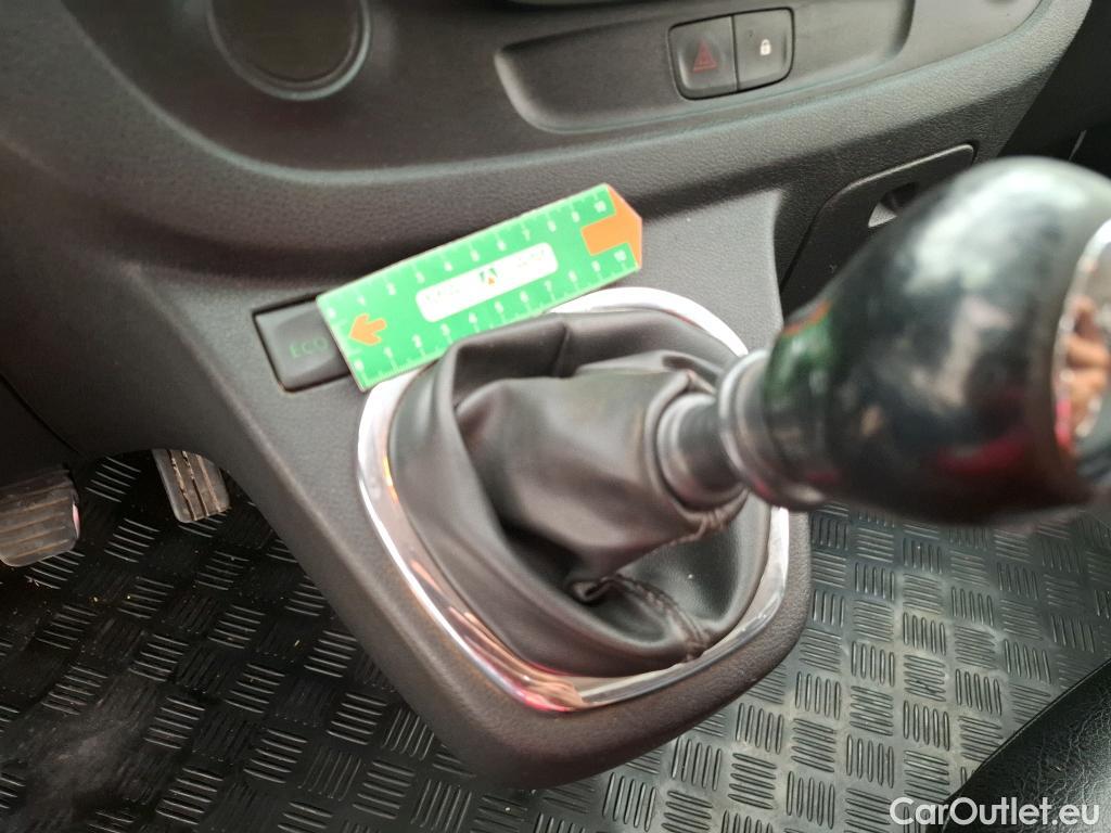  Renault  Trafic  Furgon Grand Confort L1H1 1200 1.6 dCi 125CV BVM6 E6 #15
