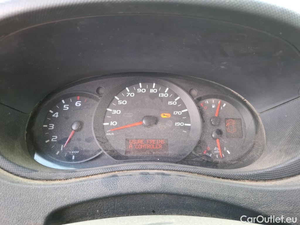 Renault  Master RENAULT  VU 4p Fourgon CA GCf Trac F3500 L2H2 dCi 130 Euro6 #35