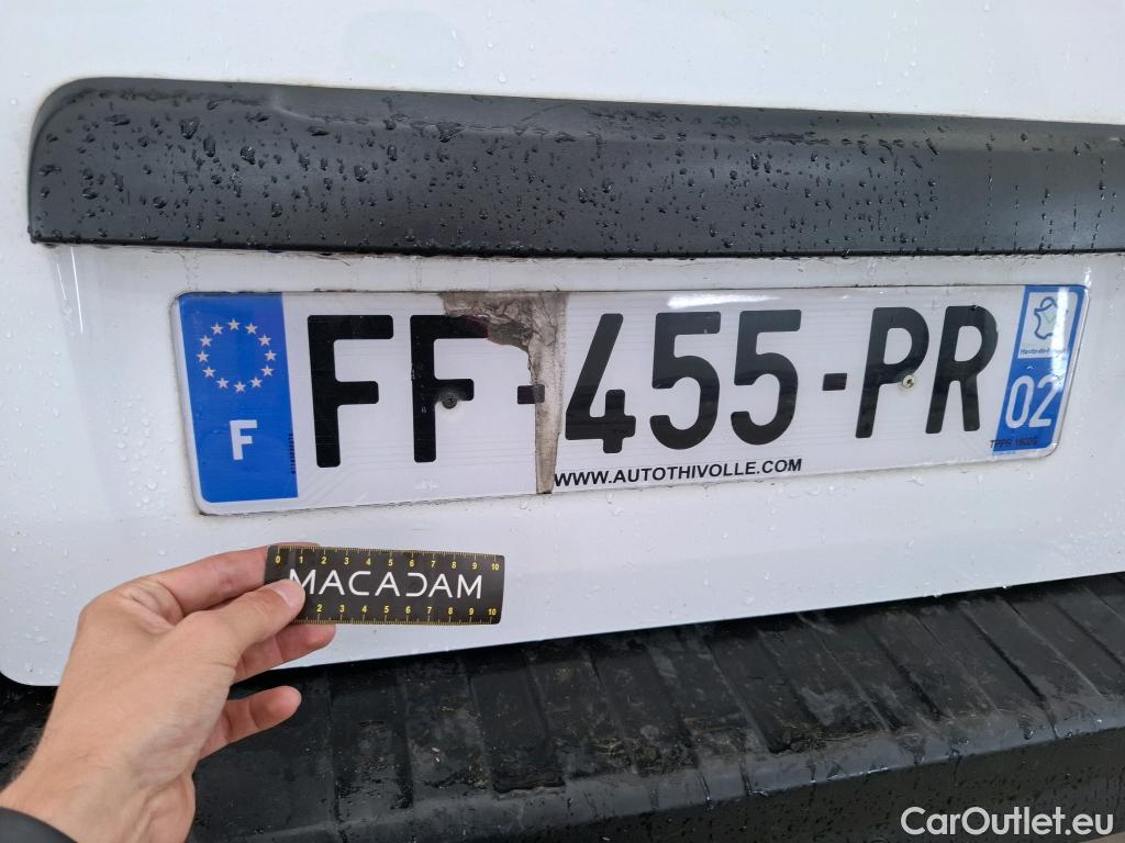  Renault  Trafic RENAULT  VU 4p Fourgon FG GCFL1H1 1000 dCi95 Stop&Start E6 #79