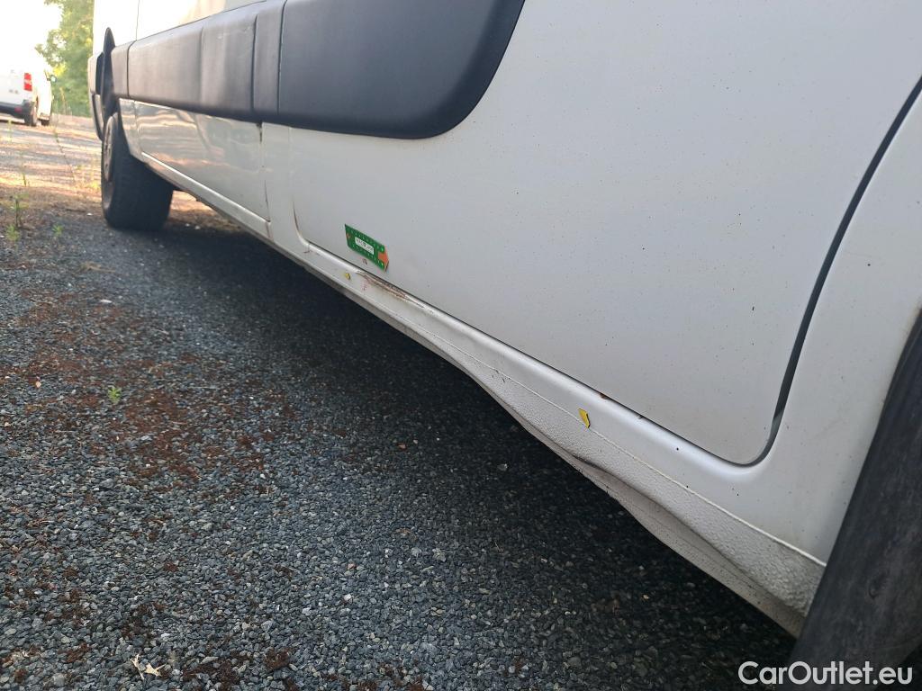  Renault  Master RENAULT  VU 4p Fourgon CA GCf Trac F3500 L2H2 dCi 130 Euro6 #37