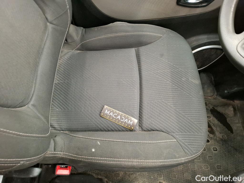  Renault  Trafic RENAULT  VU 4p Fourgon FG GCFL1H1 1000 dCi95 Stop&Start E6 #74