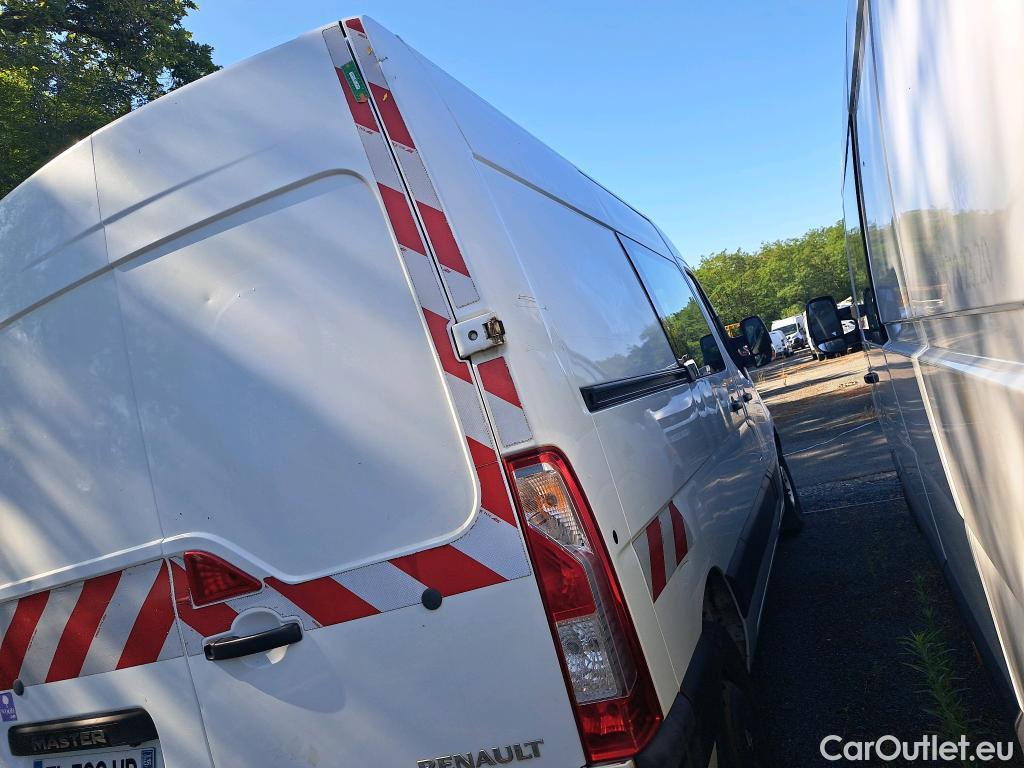  Renault  Master RENAULT  VU 4p Fourgon CA GCf Trac F3500 L2H2 dCi 130 Euro6 #32