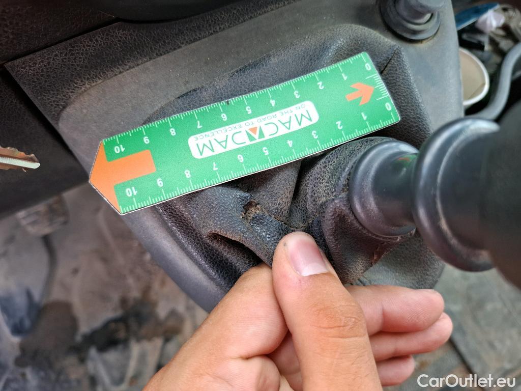  Renault  Master RENAULT  VU 4p Fourgon CA GCf Trac F3500 L2H2 dCi 130 Euro6 #28