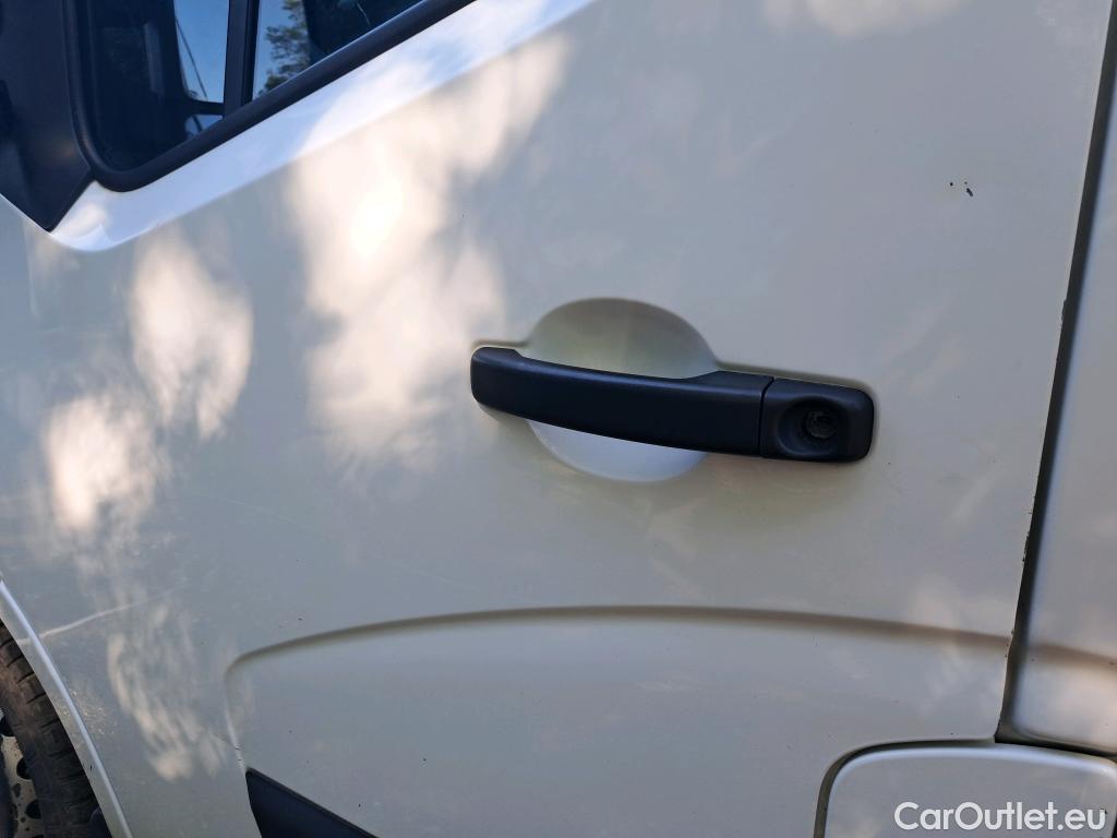  Renault  Master RENAULT  VU 4p Fourgon CA GCf Trac F3500 L2H2 dCi 130 Euro6 #51
