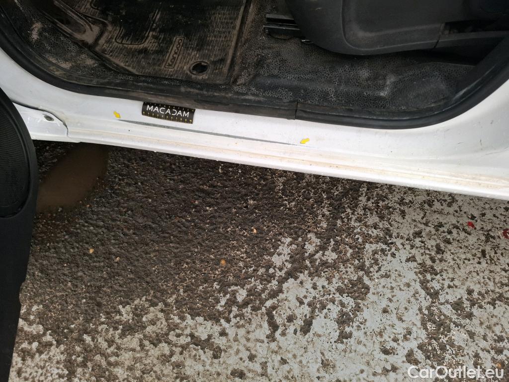  Renault  Kangoo  Express Extra (Série Spéciale) 1.5 dCi 75CV BVM5 E6 #3