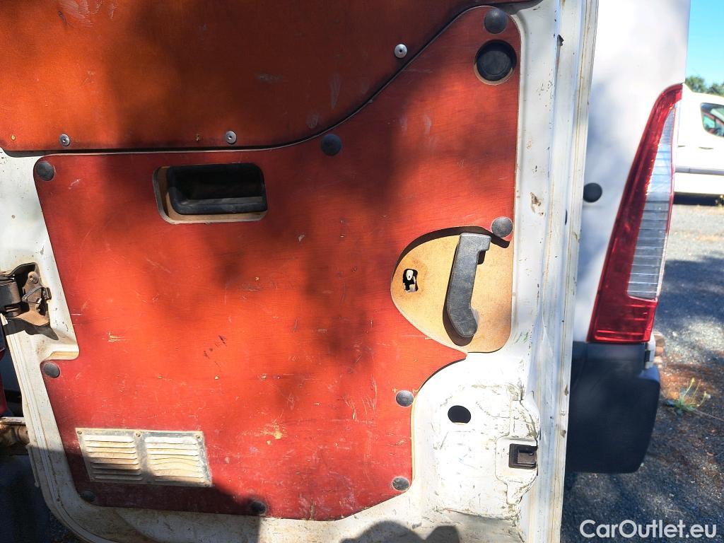  Renault  Master RENAULT  VU 4p Fourgon CA GCf Trac F3500 L2H2 dCi 130 Euro6 #64