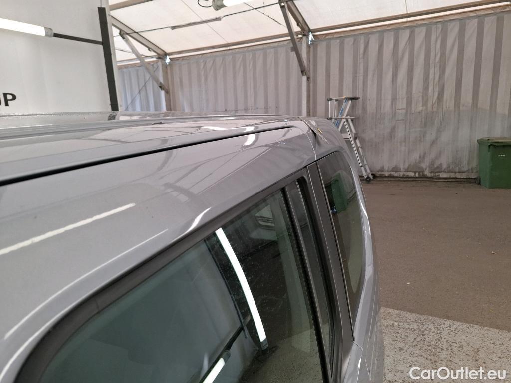  Citroen  Berlingo  Feel M 1.2 PureTech 130CV E6d #5