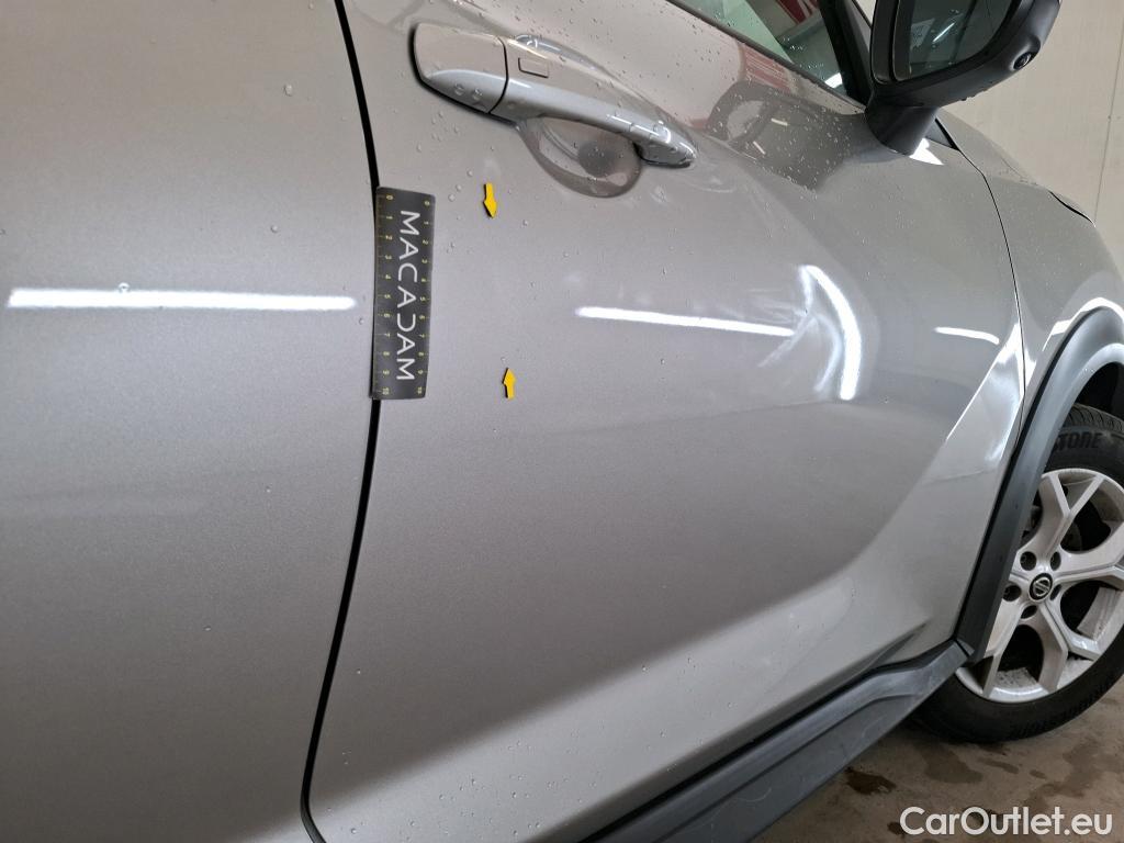  Nissan  Juke NISSAN  / 2019 / 5P / Crossover DIG-T 114 BVM6 Business+ #1