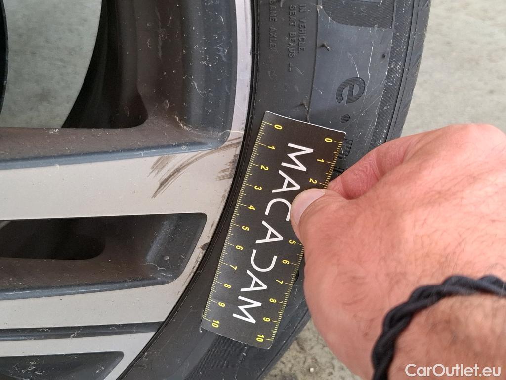  Peugeot  208  Road Trip 1.5 HDi 100CV BVM6 E6d #36