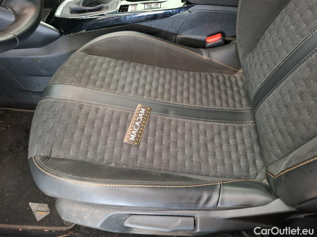  Peugeot  208  Road Trip 1.5 HDi 100CV BVM6 E6d #27