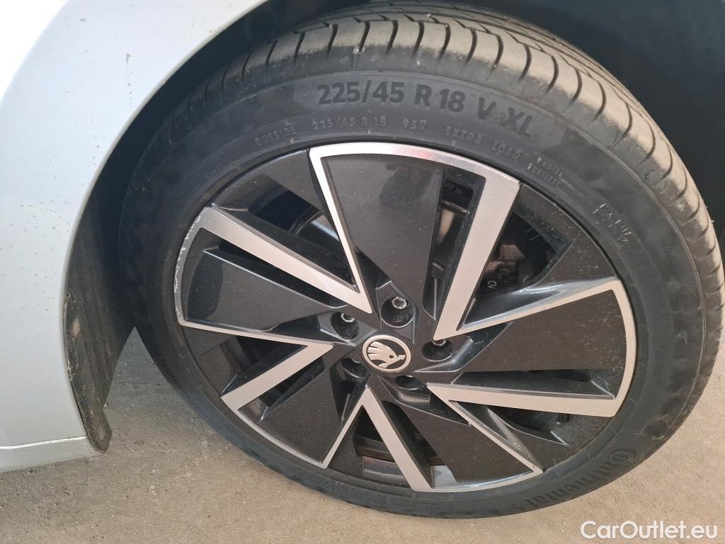  Skoda  Octavia  Break Business iV 1.4 TSI 205CV BVA6 E6d #12
