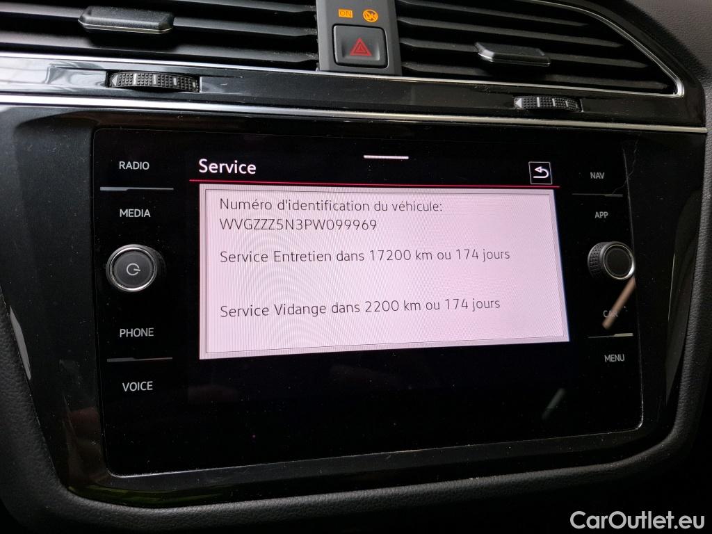  Volkswagen  Tiguan VOLKSWAGEN  / 2020 / 5P / SUV 2.0 TDI 150 DSG7 Life Business #13