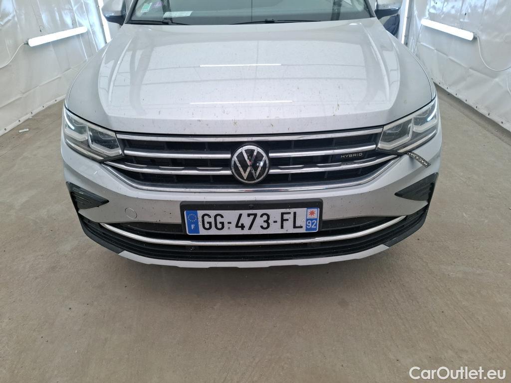  Volkswagen  Tiguan  Elegance Exclusive eHybrid 1.4 TSI 245CV BVA6 E6d #13