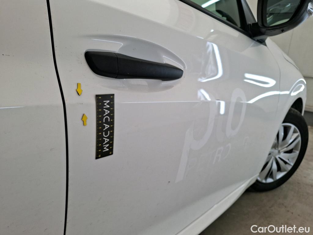  Peugeot  208  Premium 1.5 HDi 100CV BVM6 E6d #8