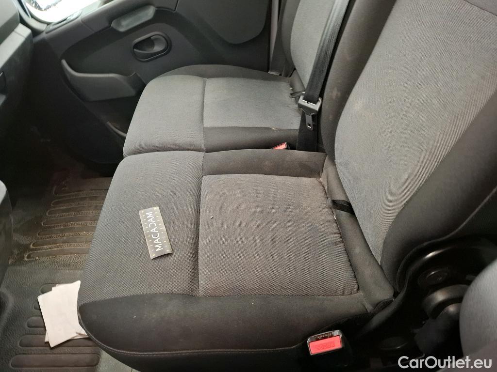  Nissan  NV400 NISSAN  / 2014 / 4P / Fourgon tôlé L2H2 2.3 dCi 135 3t5 Optima #16