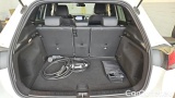  Mercedes  GLA  250 e DCT #8
