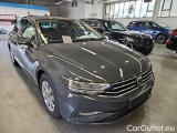  Volkswagen  Passat 1.6 TDI SCR DSG #2