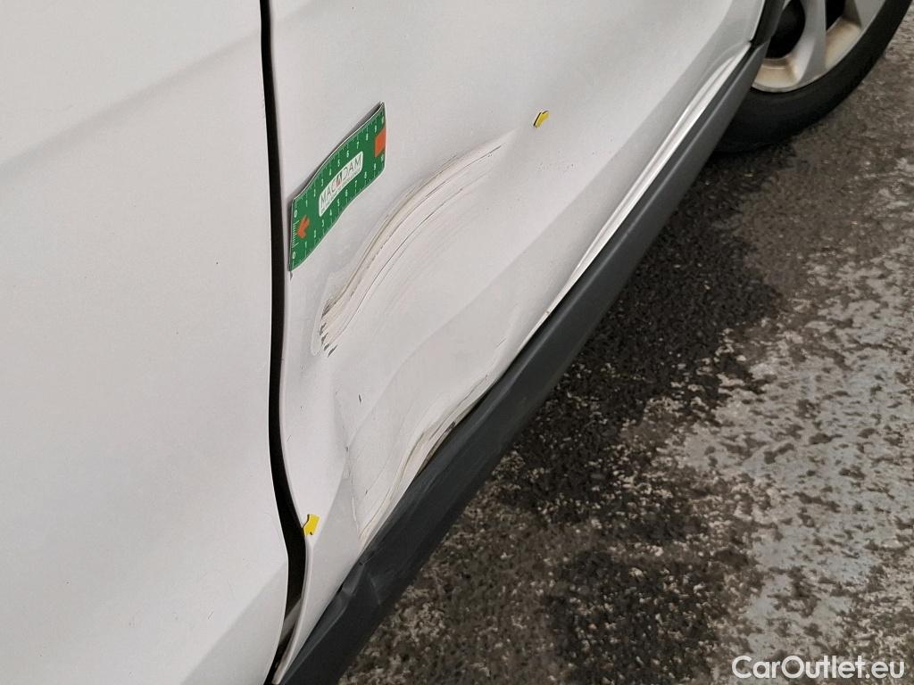  Citroen  C3  Société Feel 1.5 BlueHDI 100CV BVM6 E6dT #2
