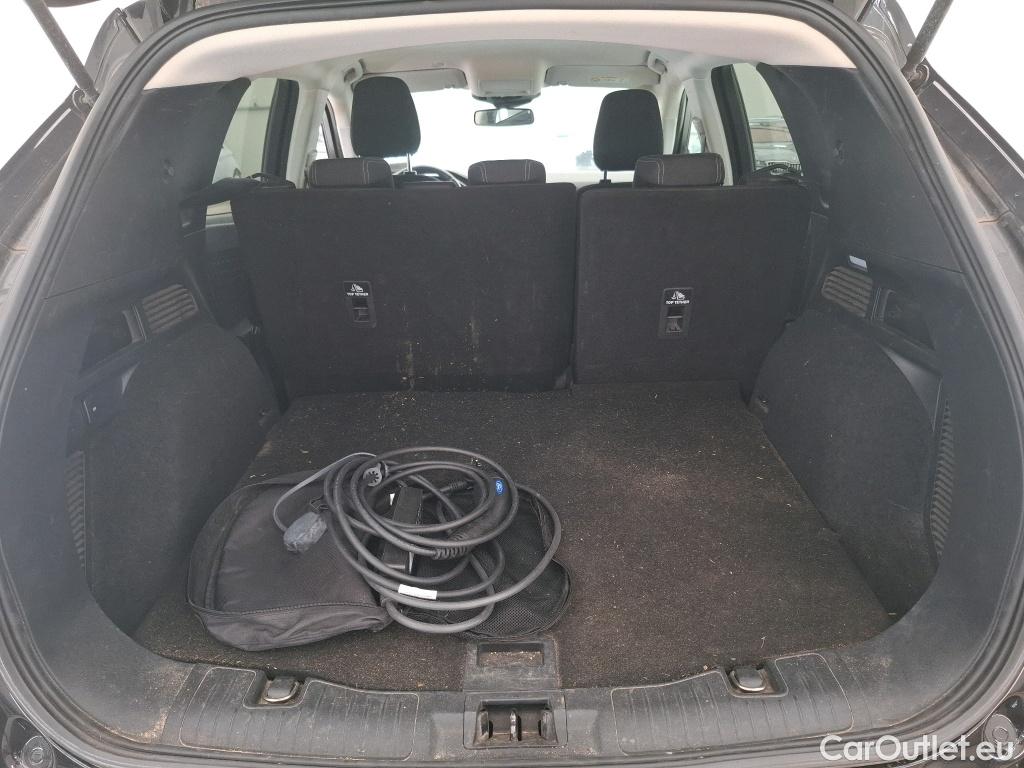  Ford  Kuga  Titanium Plug-In Hybrid 2.5 225CV BVA6 E6dT #4