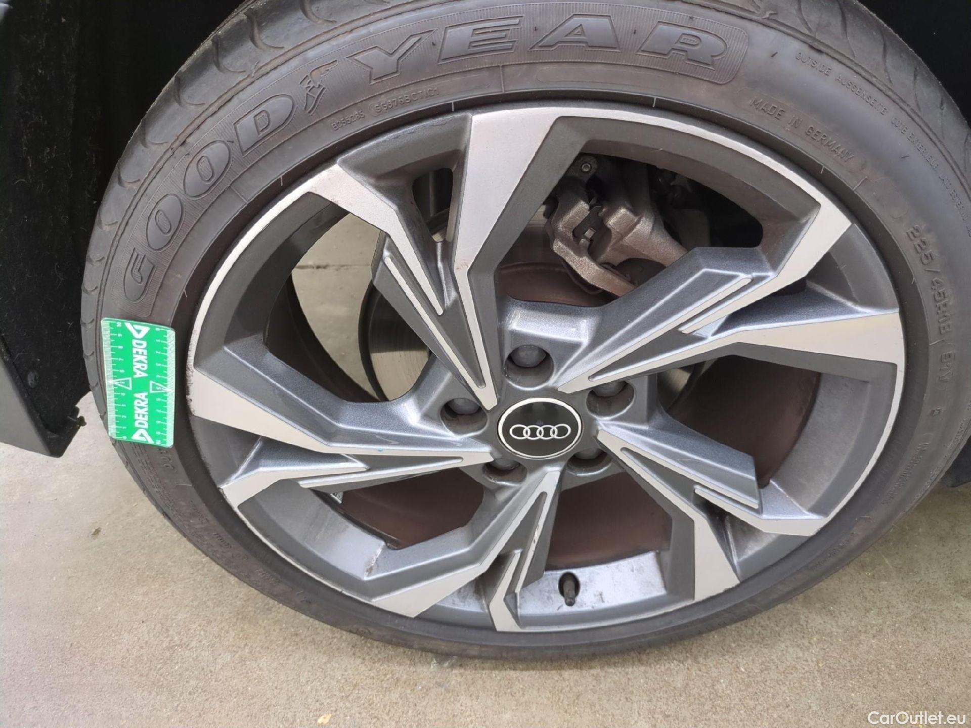  Audi  A3  Sportback 30 TFSI S line 1.0 TFSI 110CV BVA7 E6d #15