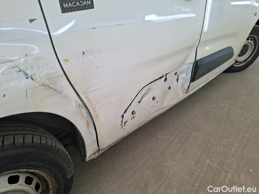  Citroen  Berlingo  Fourgon Club M 650 1.5 BlueHDi 75CV BVM5 E6dT #17