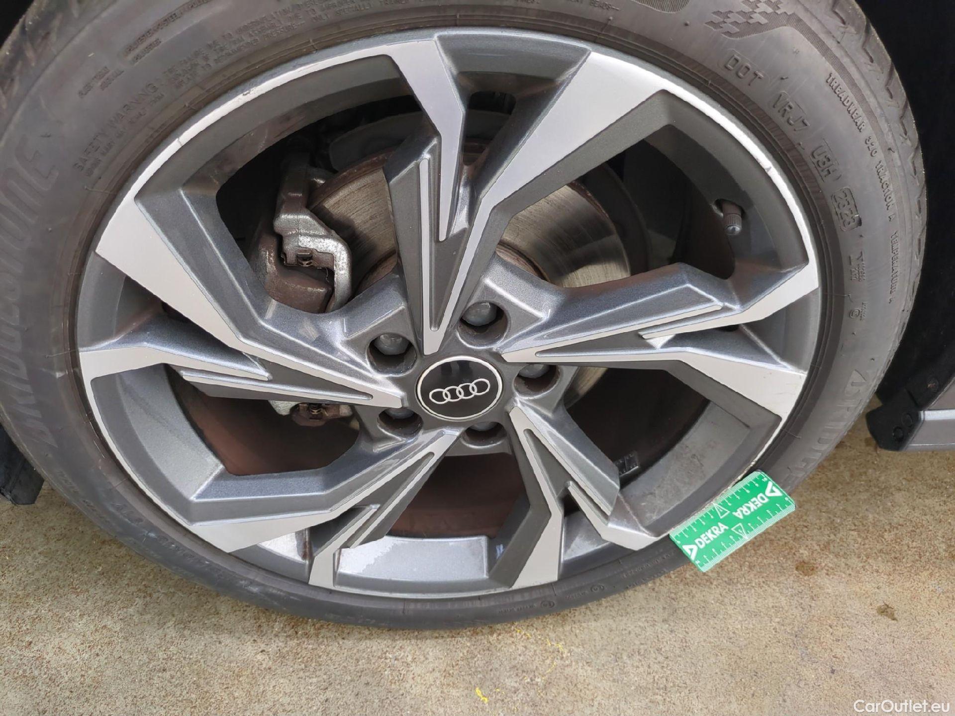 Audi  A3  Sportback 30 TFSI S line 1.0 TFSI 110CV BVA7 E6d #8