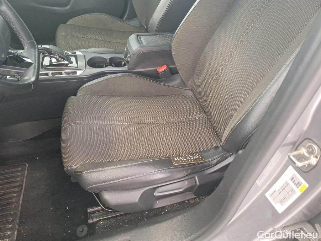  Citroen  DS3 3 Crossback Business 1.2 PureTech 130CV BVA8 E6d #4