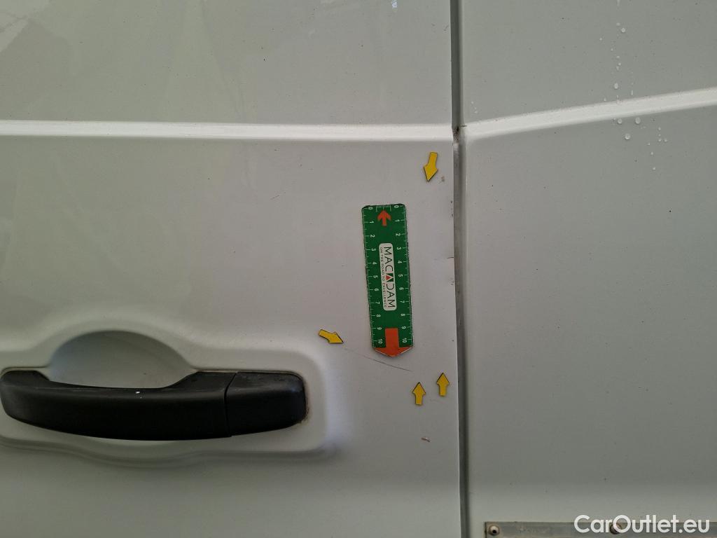  Renault  Trafic  Fourgon L1H1 1000 Confort 1.6 dCi 120CV BVM6 E6dT #53