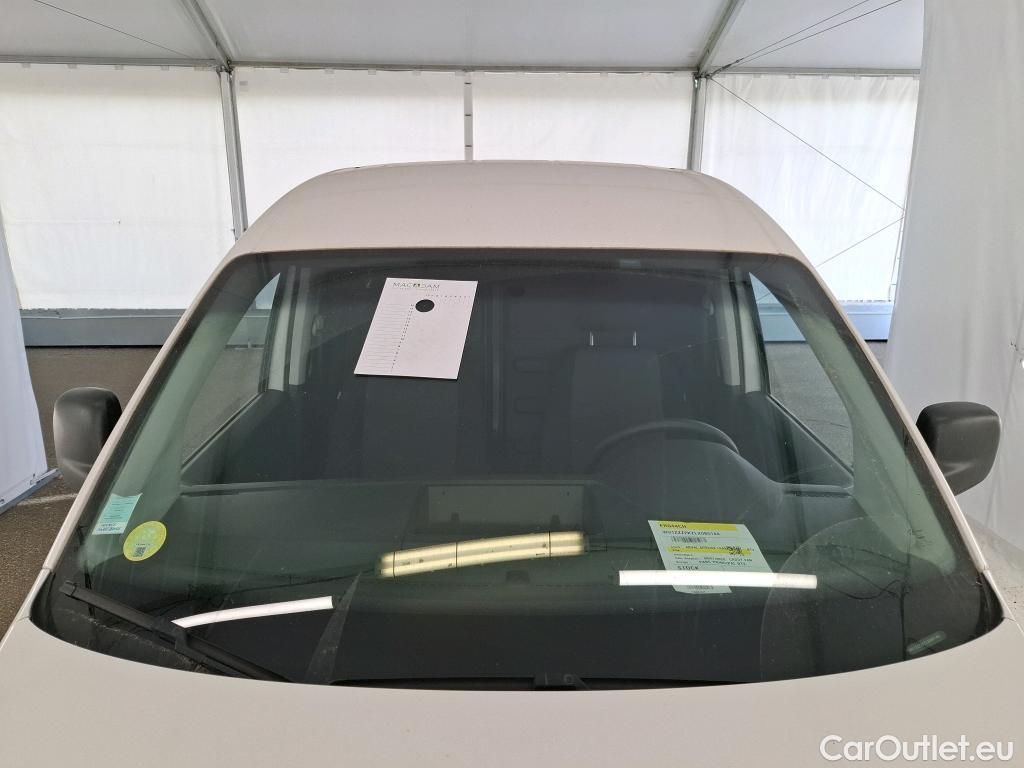  Volkswagen  Caddy VOLKSWAGEN  Van / 2015 / 4P / Fourgonnette 2.0 TDI 75 Business Line #11
