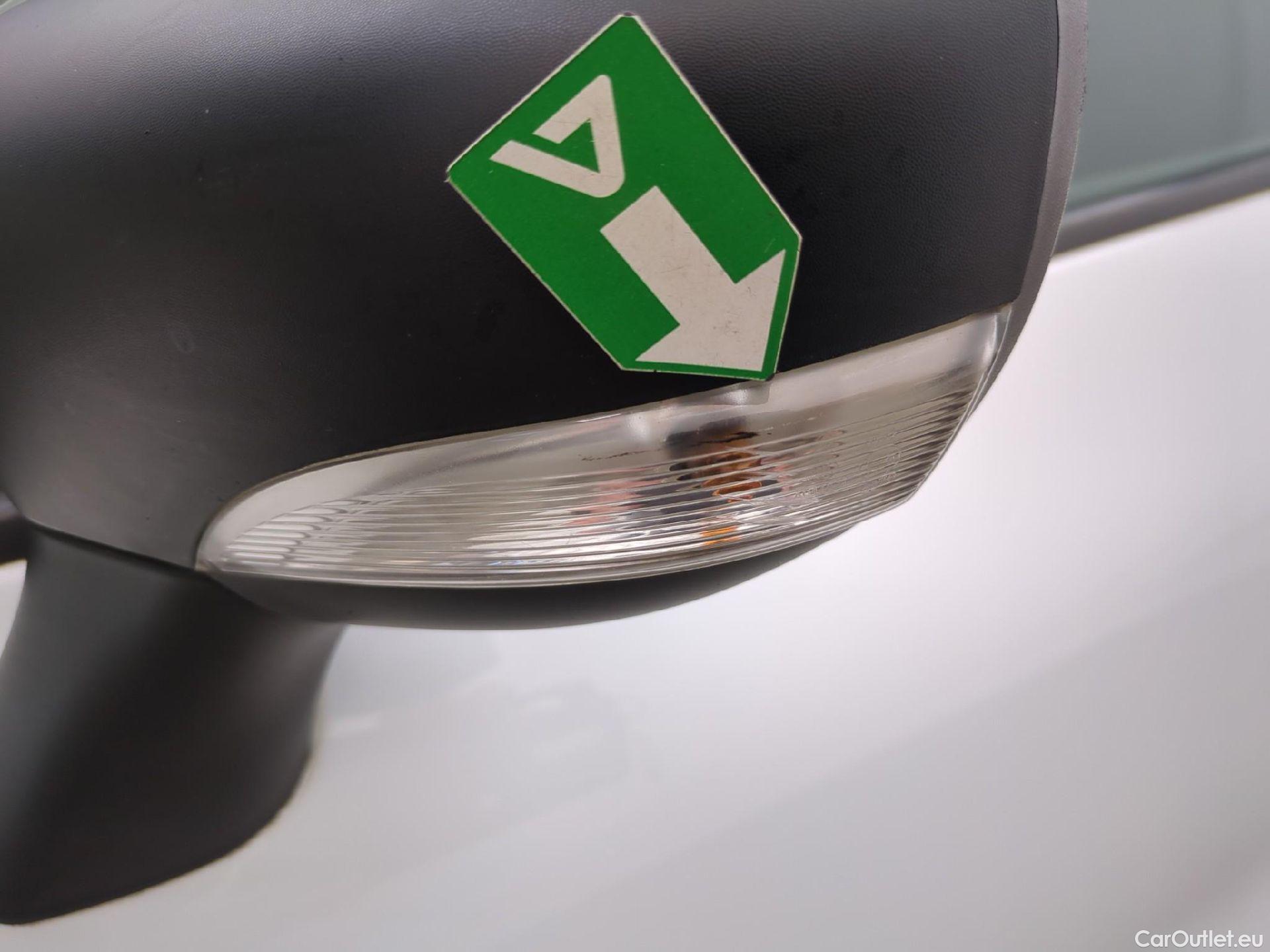  Renault  Clio  IV Air 1.5 dCi 75CV BVM5 E6 #26