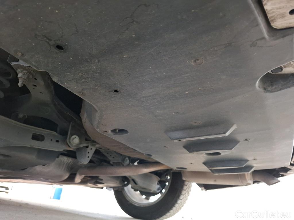  Toyota  Corolla TOYOTA  Touring Sports / 2018 / 5P / Break Hybride 122h Dynamic Business Stage Acad #26