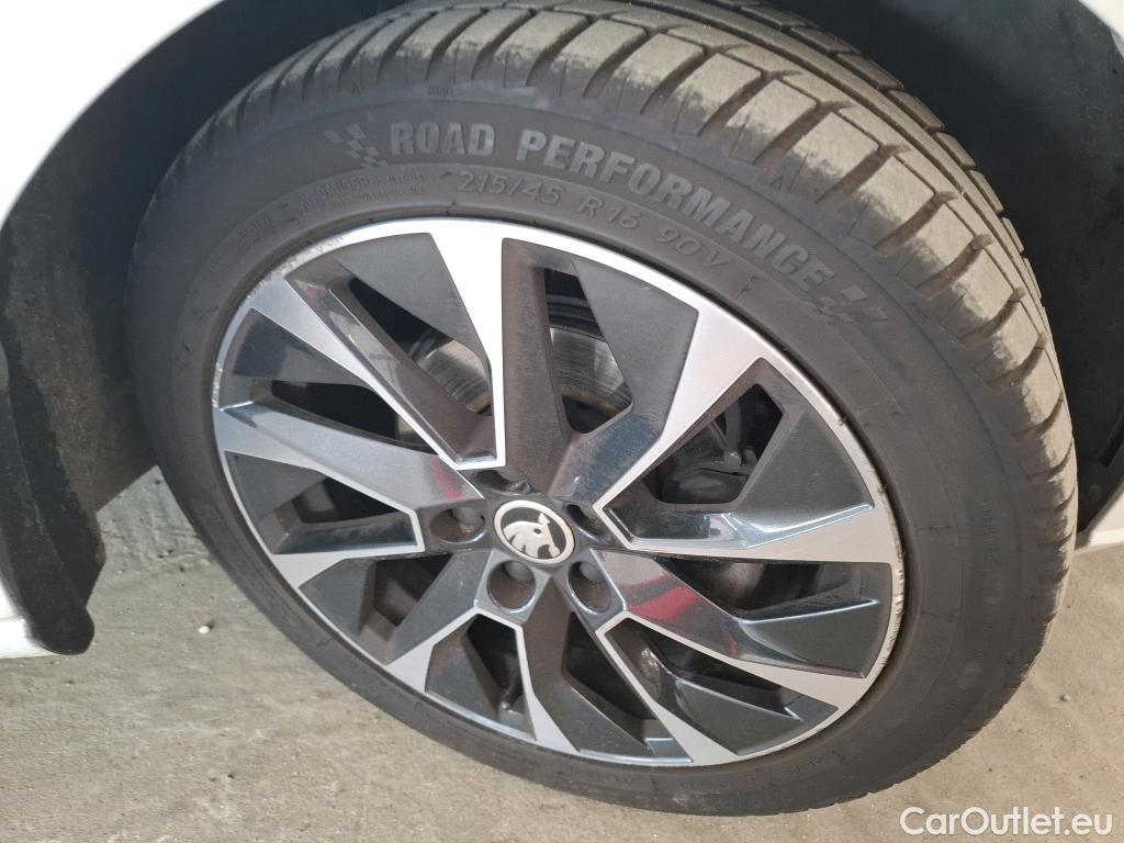  Skoda  Fabia  Drive 125 1.0 TSI 95CV BVM5 E6dT #13